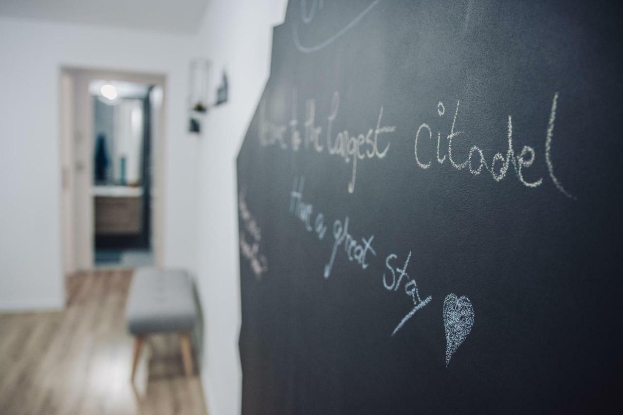 The Pearl Of The Citadel Apartamento Alba Iulia Exterior foto